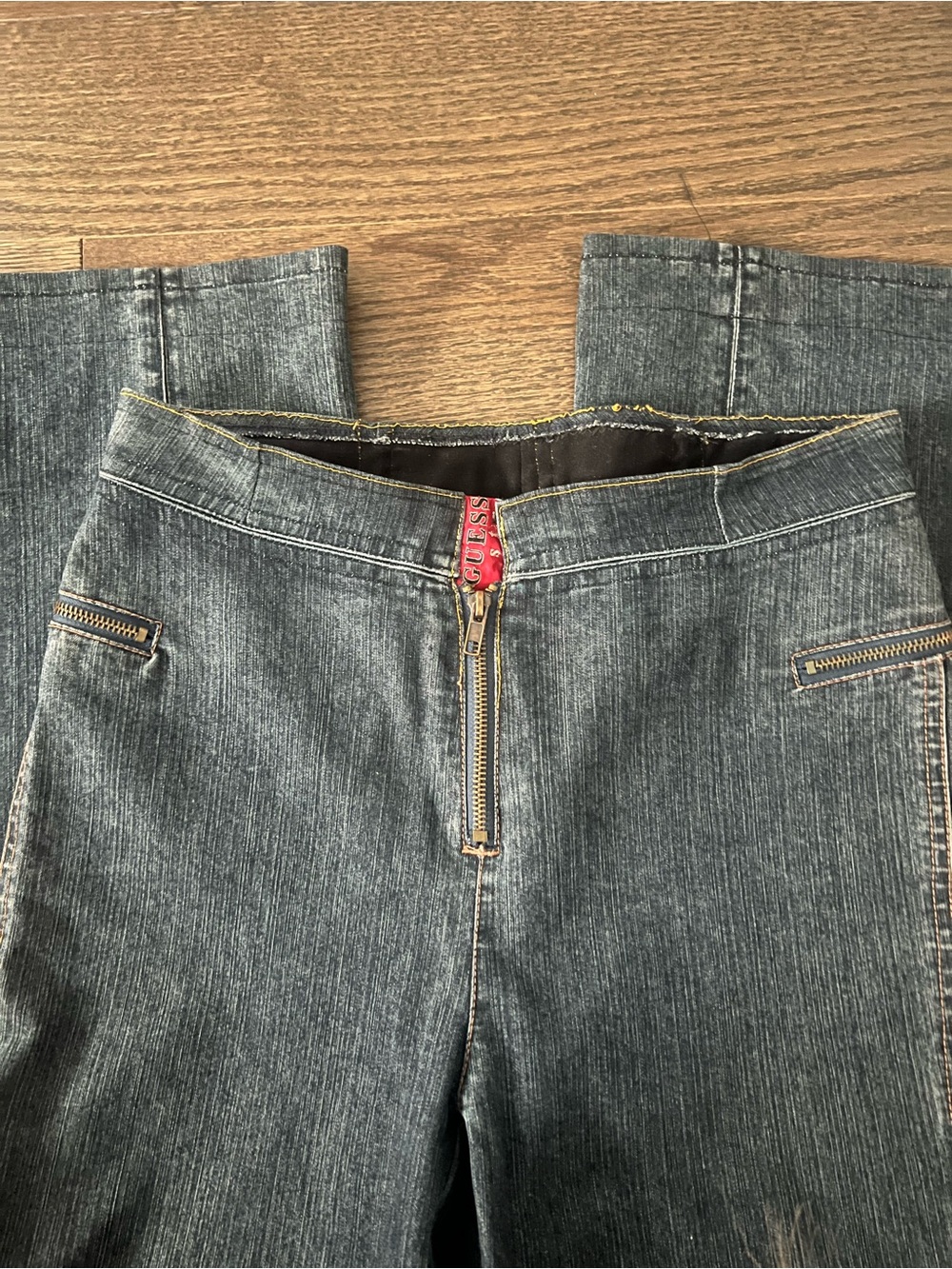 Y2K GUESS Women's Flare Jeans with Front Zip Detail